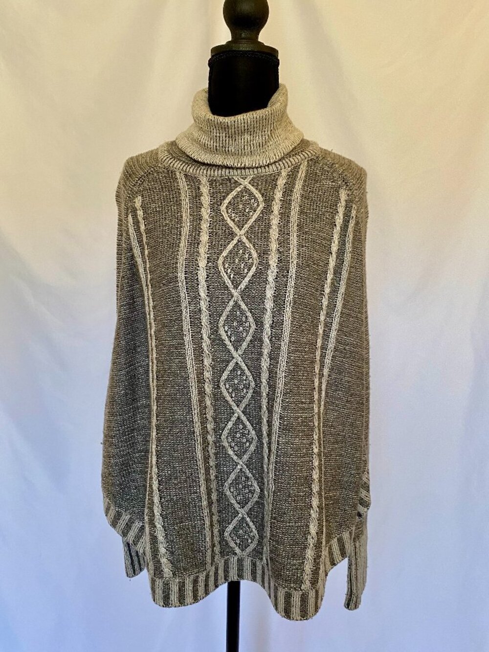 Anthropologie Yoon Cable Knit Turtleneck Poncho Sweater - Size XS/S